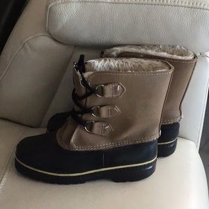 Sorel winter snow boots size 5